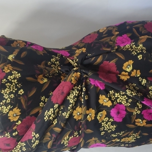 Astr Purple and Black Maxi Dress with Slit Spaghetti Straps - Picture 7 of 12